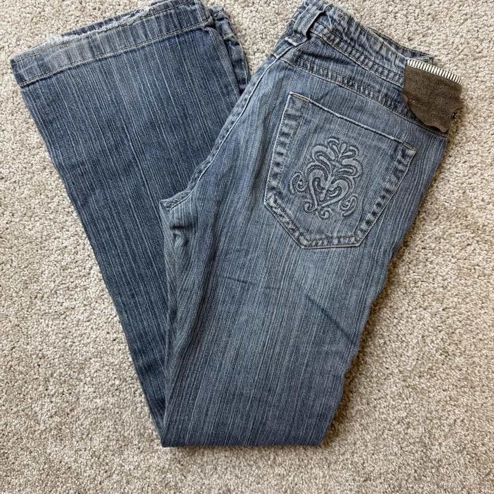 Y2K Industrial Cotton Bootcut Jeans Womens 7 Medium Wash Blue Embroidered Denim
